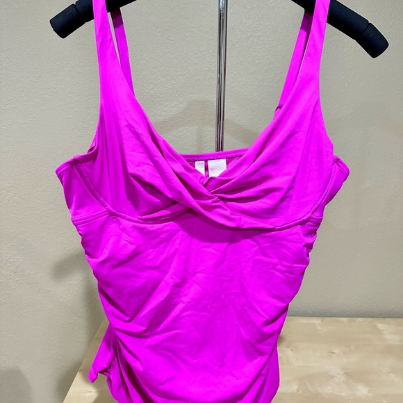 Anne Cole Other - Anne Cole Fuchsia Swimsuit Top